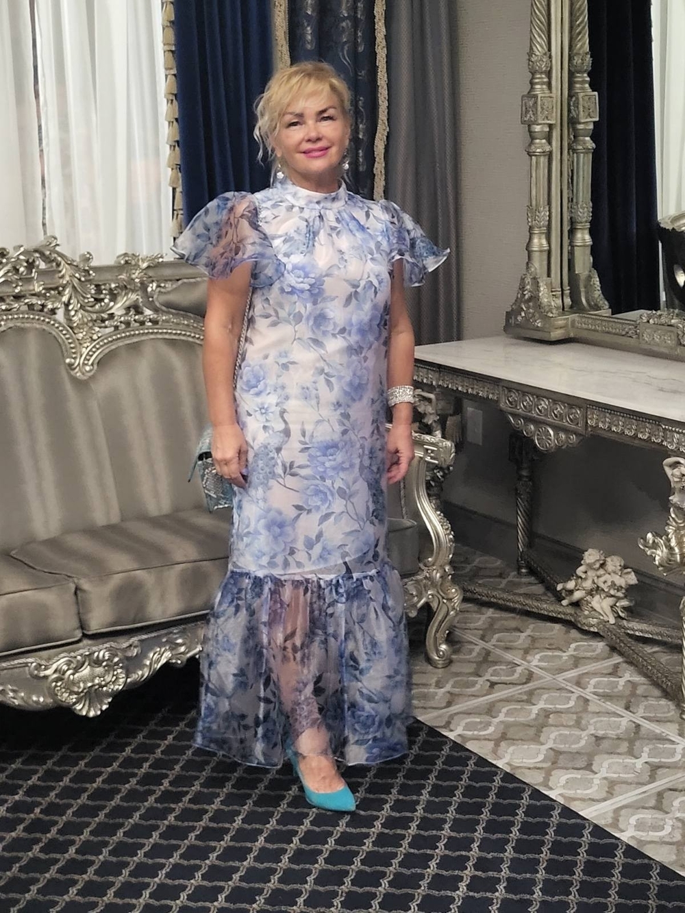 Eliza J Elegant Blue Floral Sheer WITH LINING  Maxi Dress